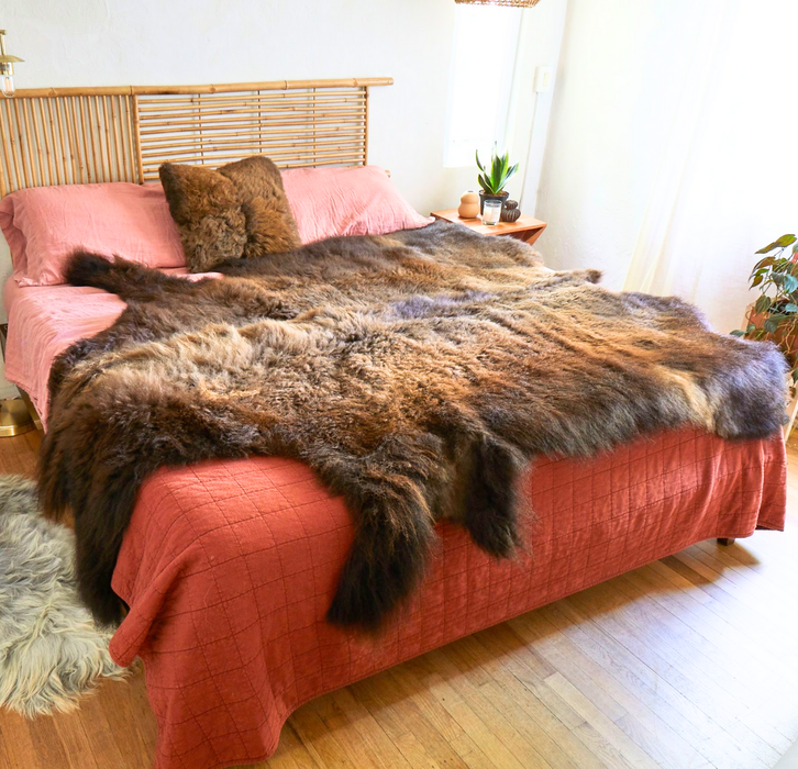 Natural Bison Hide Rug – Deluxe Full Buffalo Leather (Extra Large)